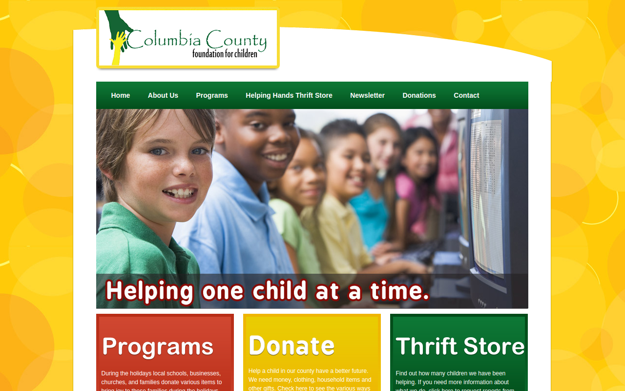 Helping Hands Thrift Store website preview